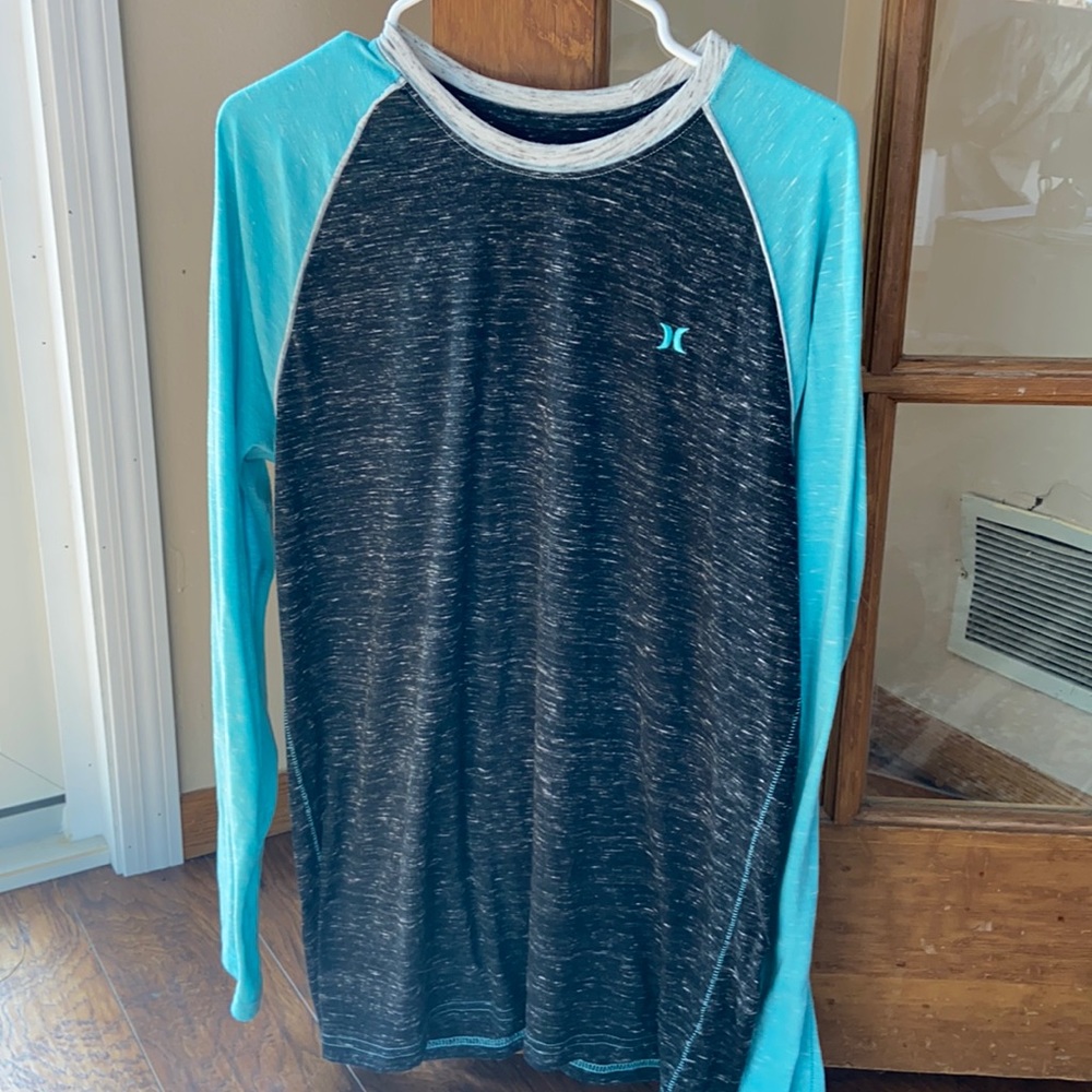 Hurley Long Sleeve